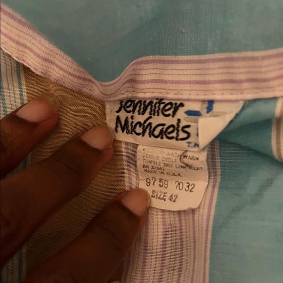 ! Vertical pastel stripes.  Lightweight. Size 42. Fits like a large!! - Picture 7 of 7